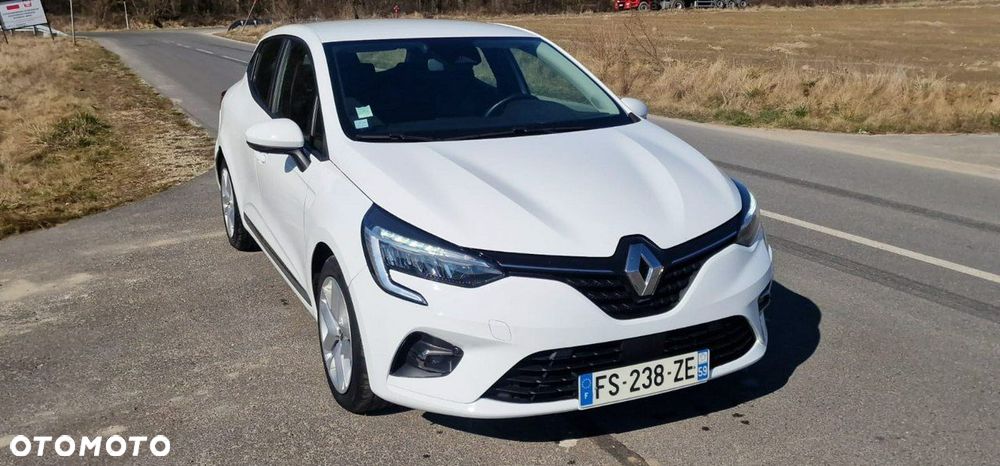 Renault Clio - 30