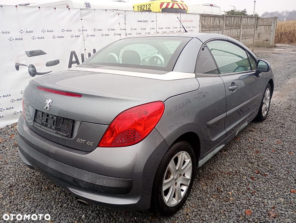 Peugeot 207 CC - 7