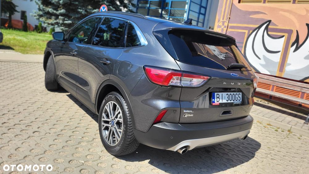 Ford Kuga - 5