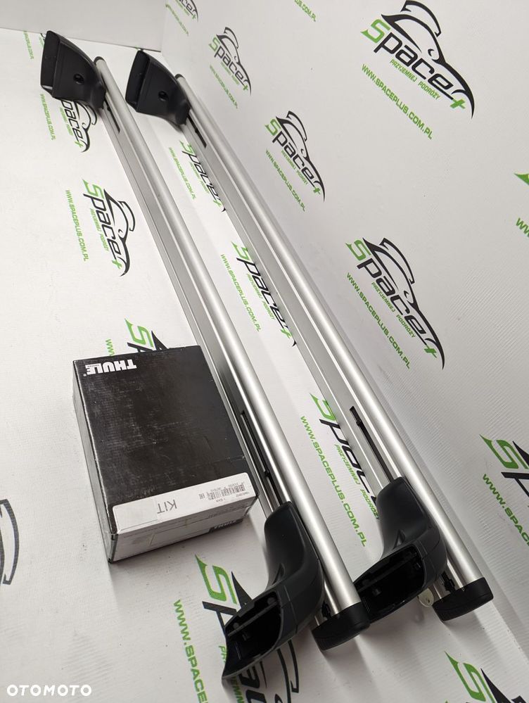 Bagażnik dachowy Thule: belki 961 + Kit dopasowujący 183031 + Stopy 751 - 7