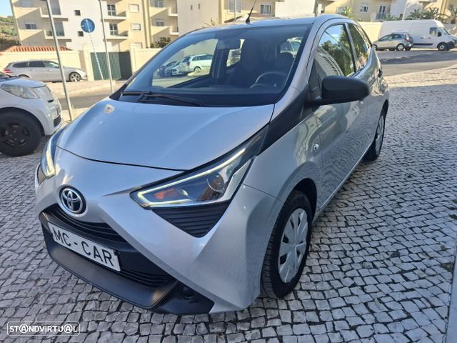 Toyota Aygo 1.0 X-Play - 4