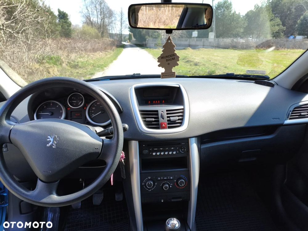 Peugeot 207 - 9