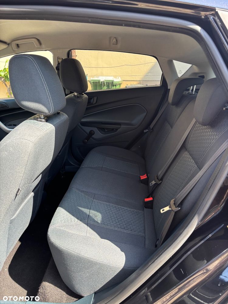 Ford Fiesta 1.4 Champions Edition - 13