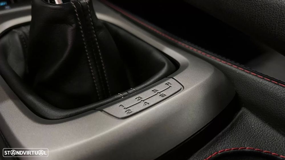 Chevrolet Camaro Coupe 6.2 V8 - 31