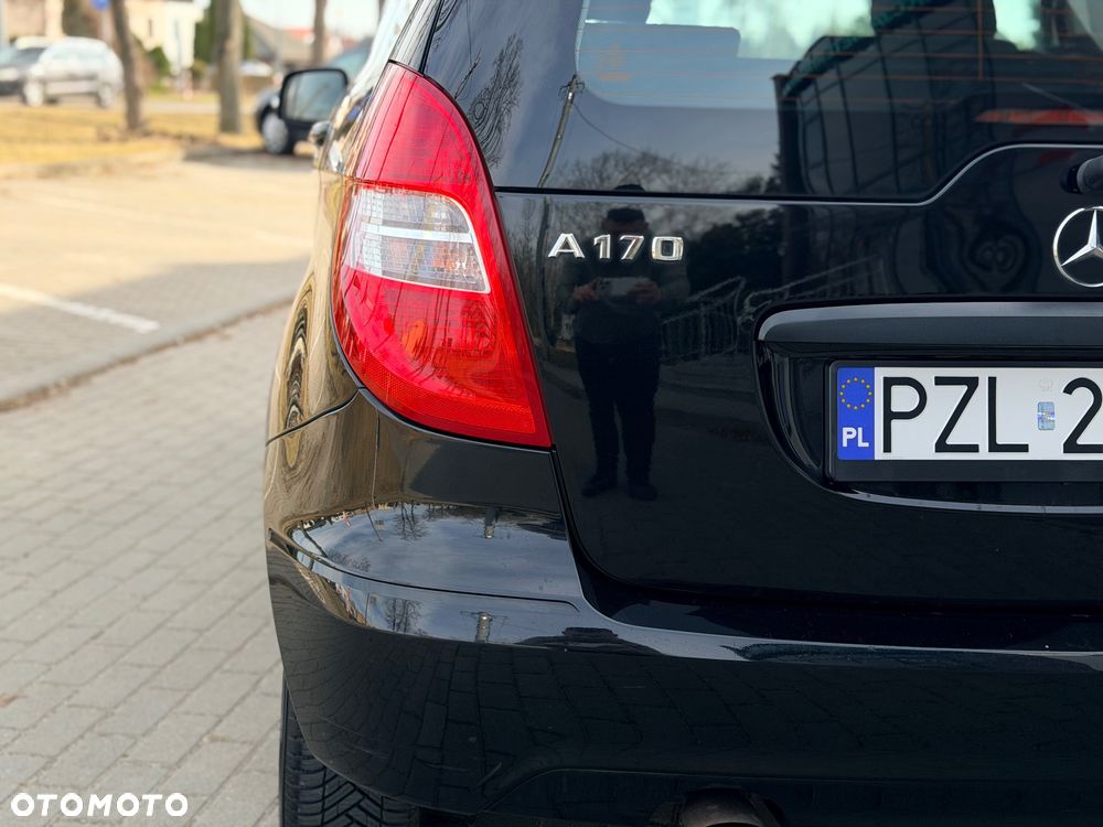 Mercedes-Benz Klasa A 170 BlueEFFICIENCY Elegance - 15