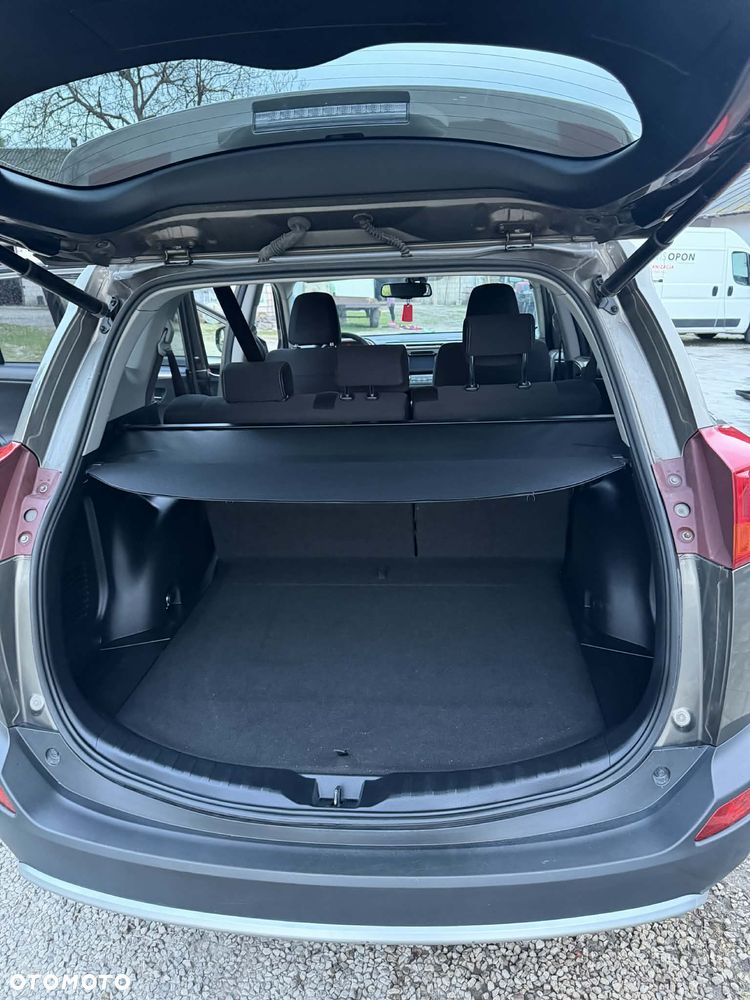 Toyota RAV4 2.0 Premium - 12