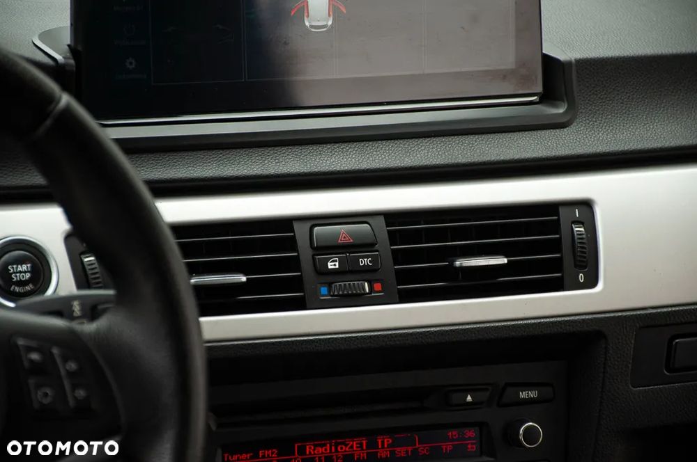BMW Seria 3 318i - 17