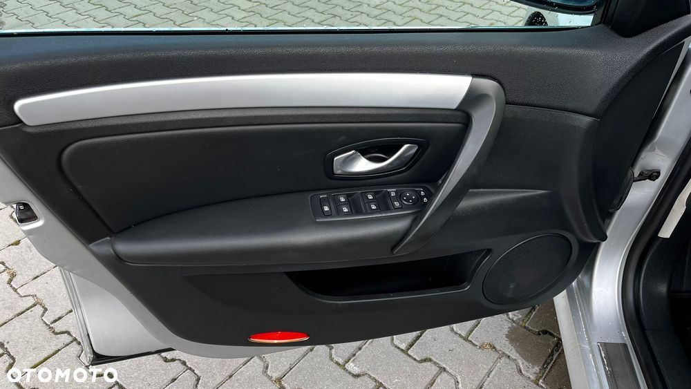 Renault Laguna - 15