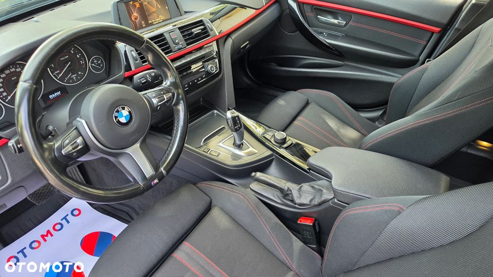 BMW Seria 3 320i xDrive Sport Line Shadow sport - 13