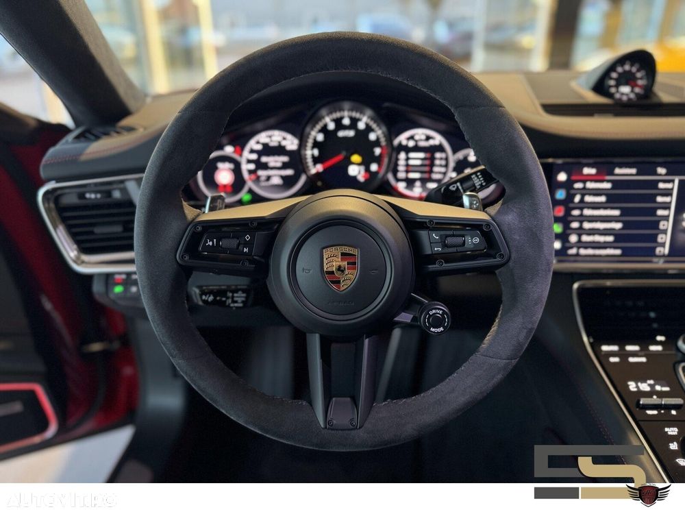 Porsche Panamera GTS - 17