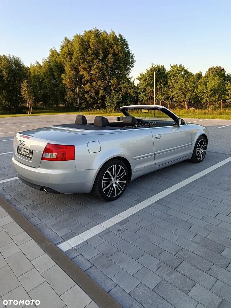 Audi A4 Cabrio 1.8 T - 23