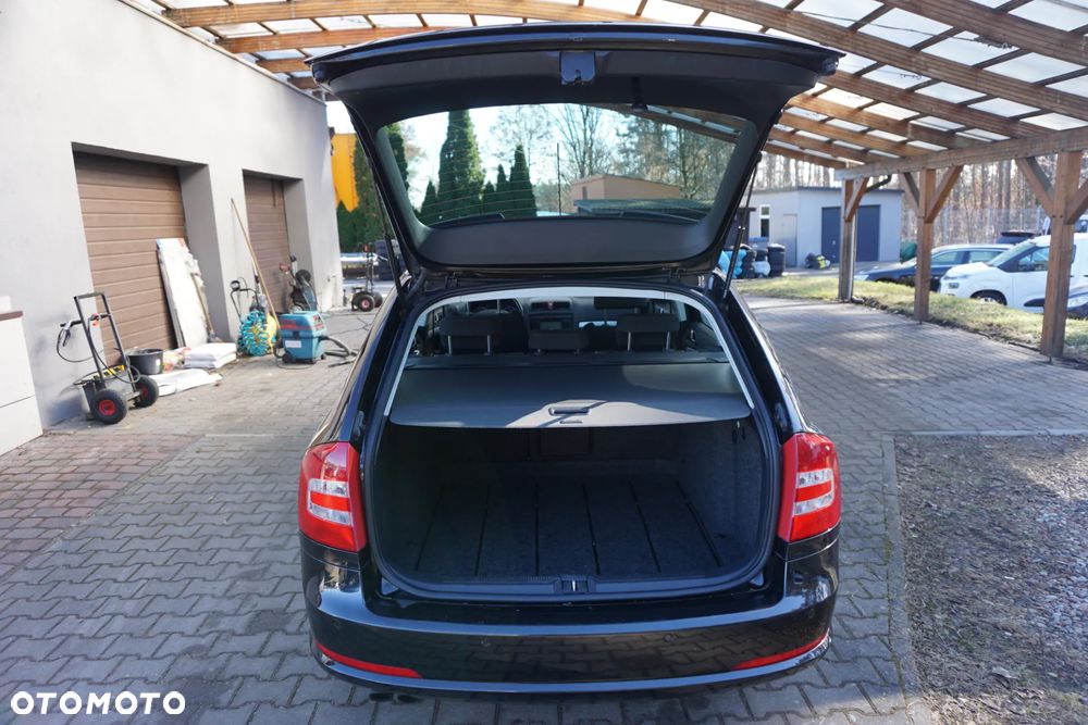 Skoda Octavia 1.8 TSI Ambiente - 5