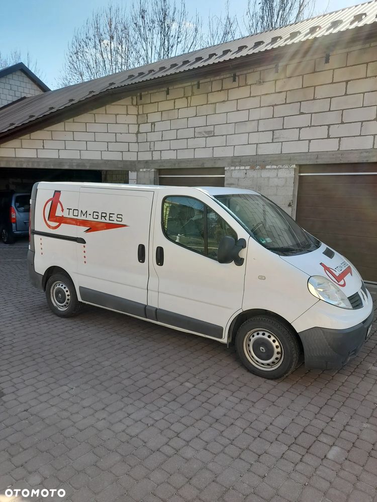 Renault TRAFIC - 7