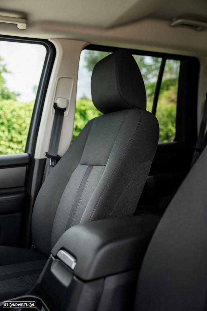 Land Rover Discovery TD V6 SE - 31