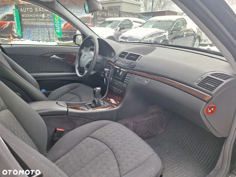 Mercedes-Benz Klasa E 220 CDI Classic DPF - 19