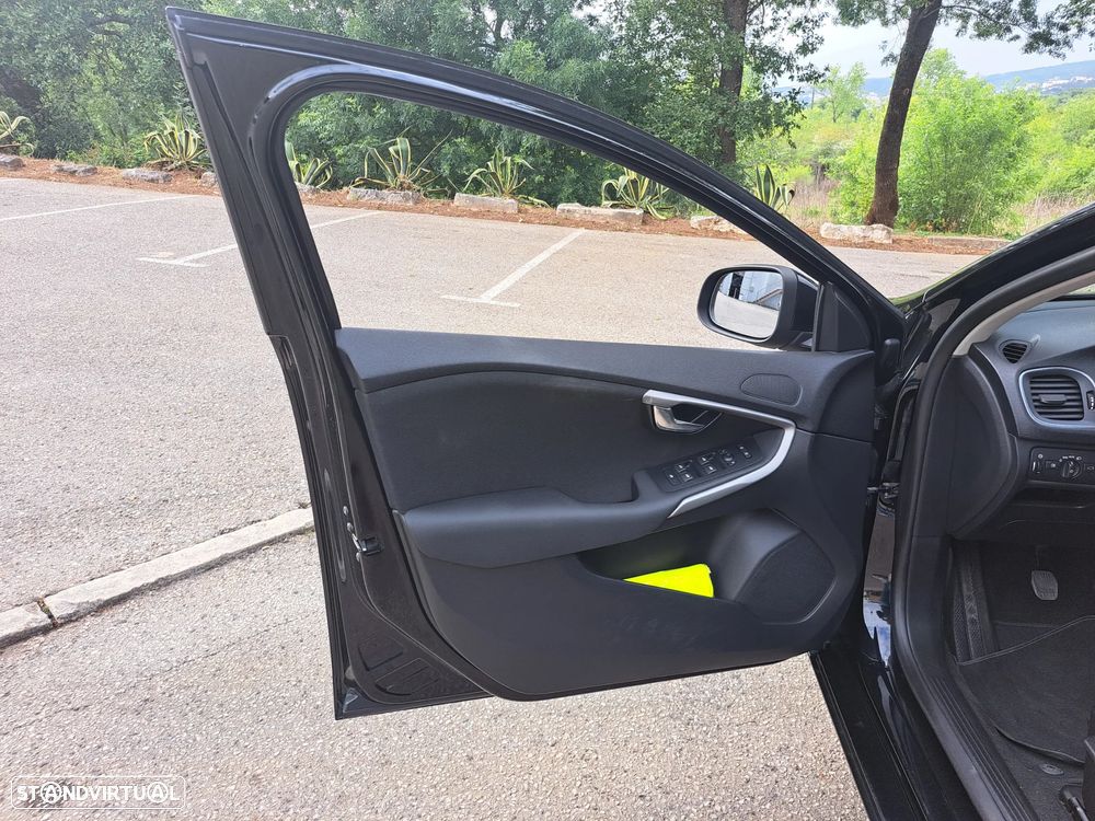 Volvo V40 1.6 D2 Eco Kinetic - 15