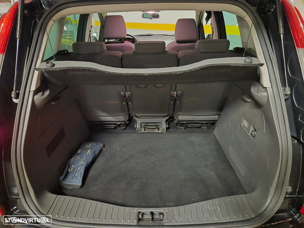 Ford Focus C-Max 1.6 TDCi Trend - 29