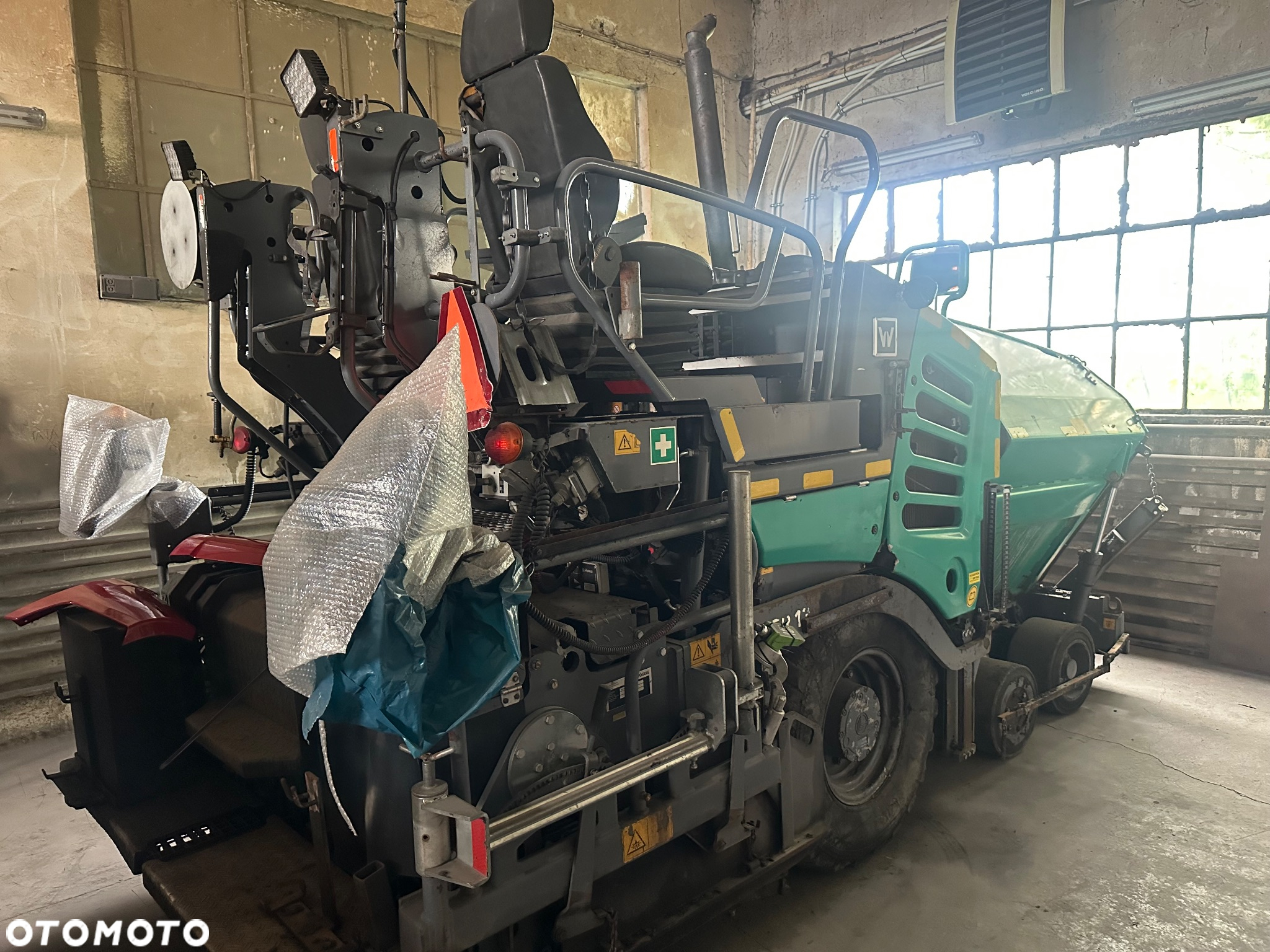 Vogele SUPER 1303-3i Roscielacz asfaltu układarka masy bitumicznej - 31