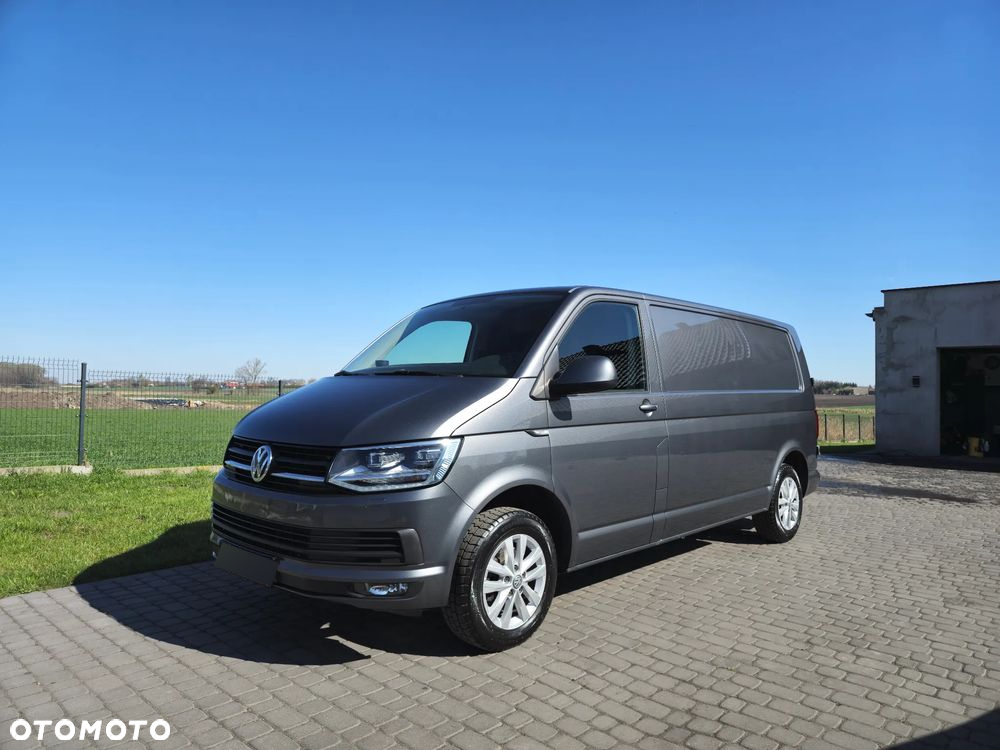 Volkswagen T6 transporter comfortline bluemotion 2.0 TDi - 13