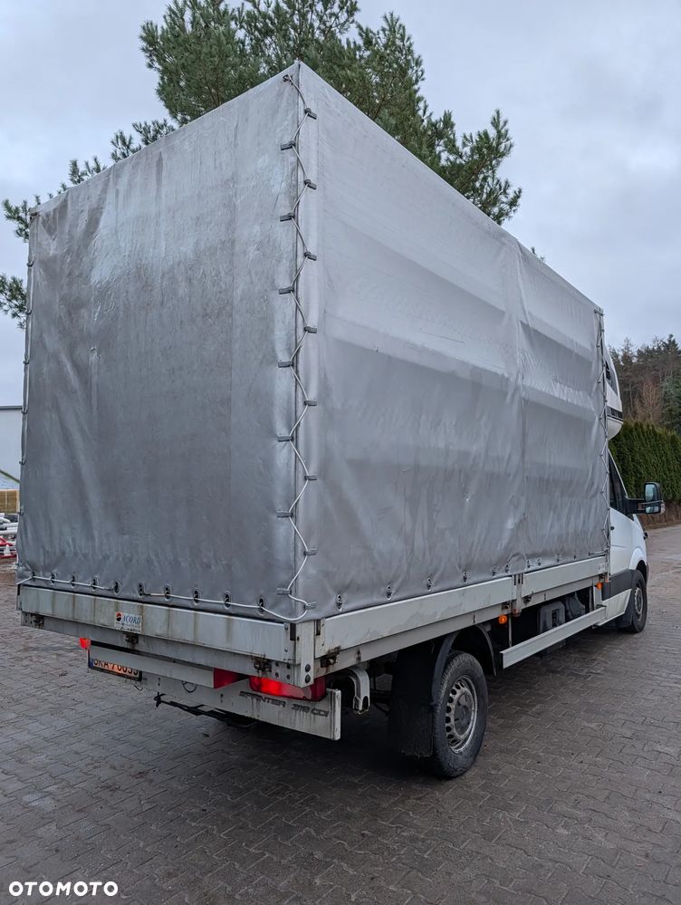 Mercedes-Benz Sprinter - 3