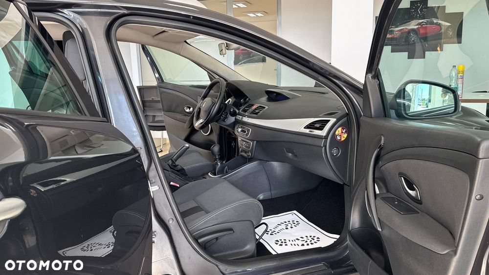 Renault Megane 1.9 dCi FAP Exception - 34