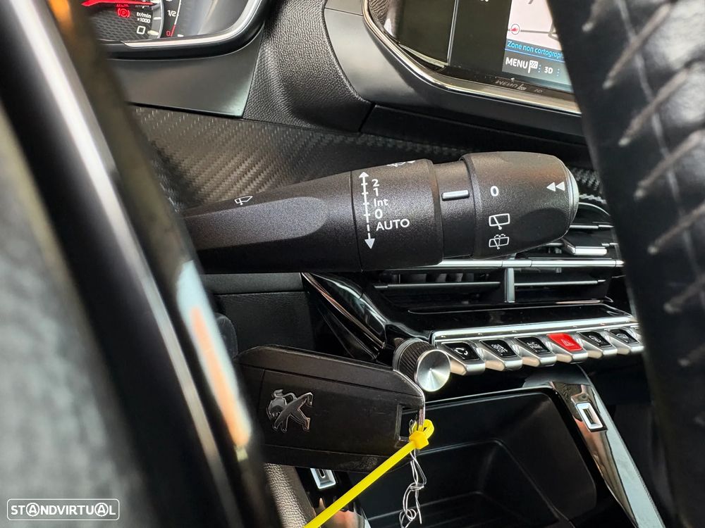 Peugeot 2008 PureTech 100 Active - 15