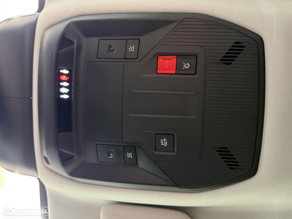 Peugeot 408 225 e-EAT8 Allure - 37