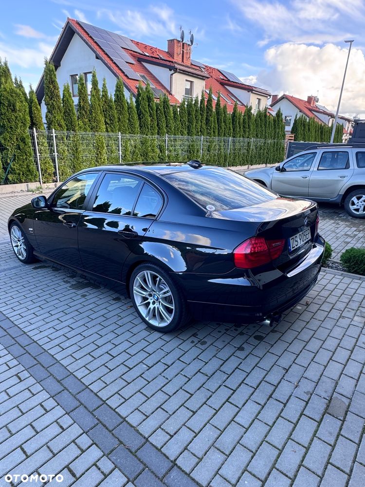 BMW Seria 3 2010
