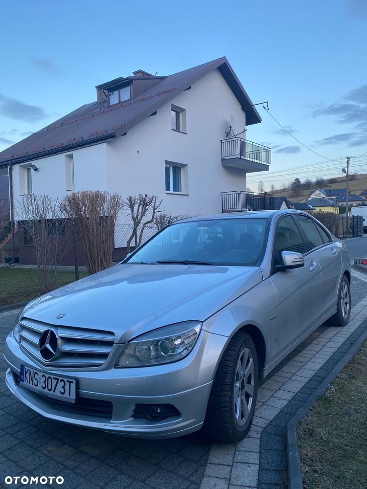 Mercedes-Benz Klasa C 180 Kompressor BlueEFFICIENCY - 2
