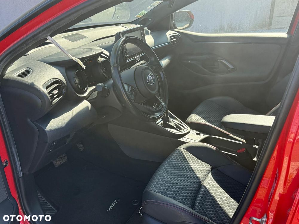 Toyota Yaris Hybrid 1.5 Premiere Edition - 14