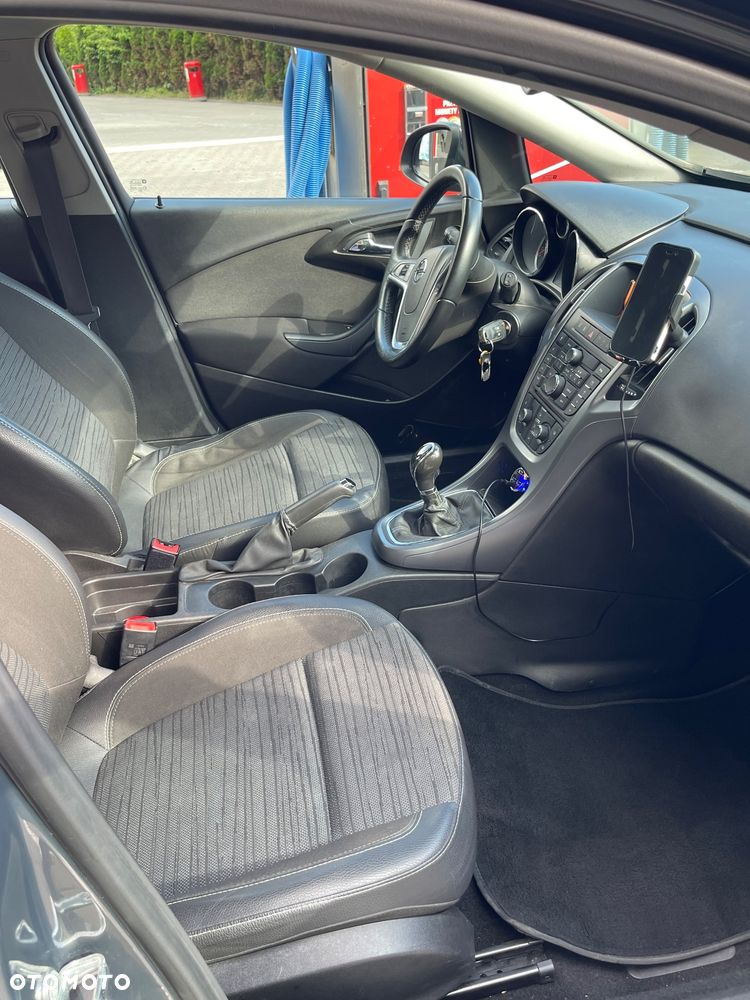 Opel Astra 1.6 CDTI Cosmo - 7