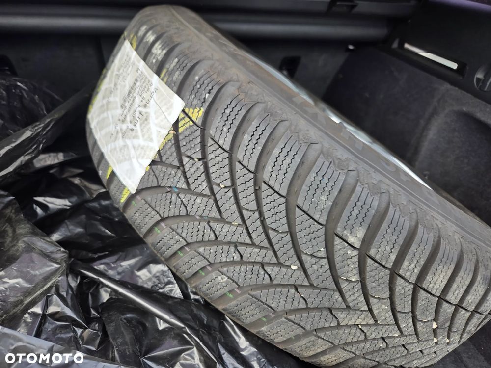 Audi A4 Avant 2.0 TDI ultra S tronic design - 26