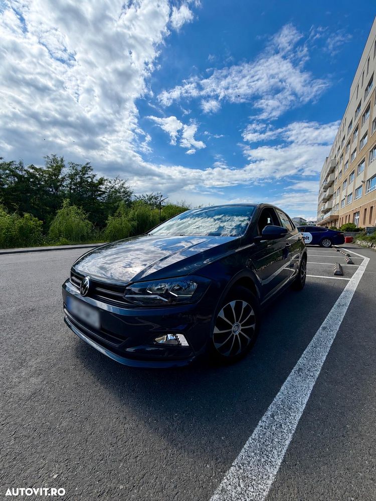 Volkswagen Polo - 2