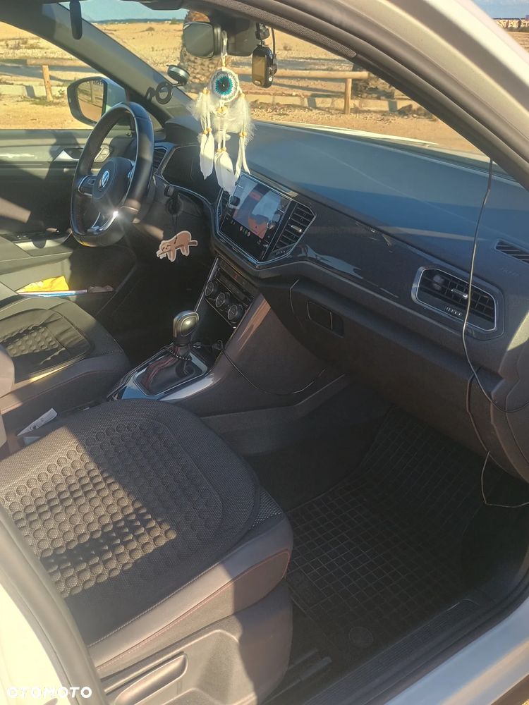 Volkswagen T-Roc 1.5 TSI R-Line DSG - 8