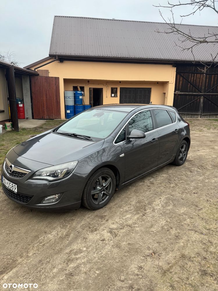 Opel Astra - 1