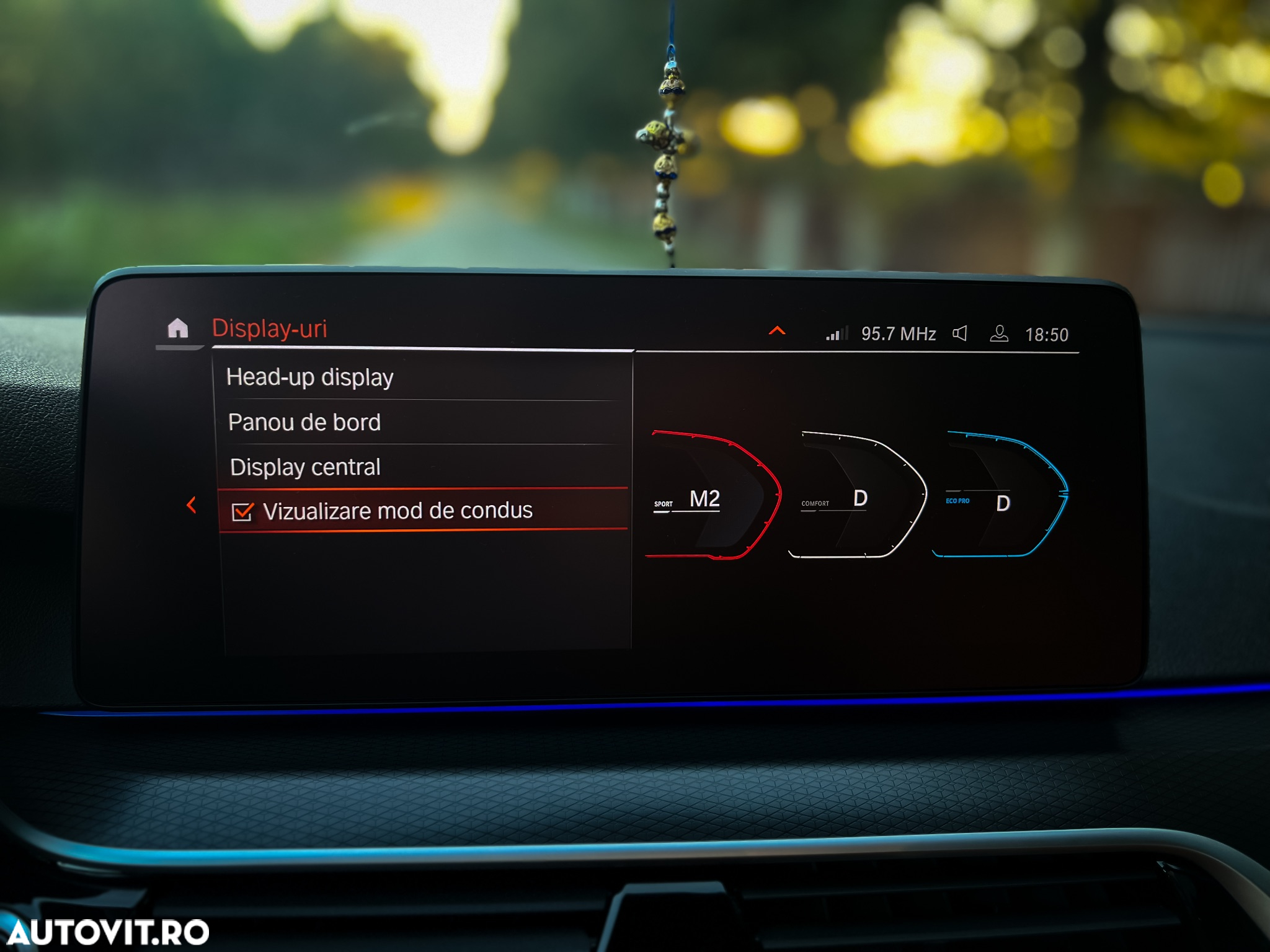 BMW Seria 5 520d Aut. M Sport Edition - 31