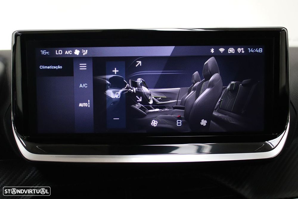 Peugeot 2008 1.2 PureTech Allure - 11