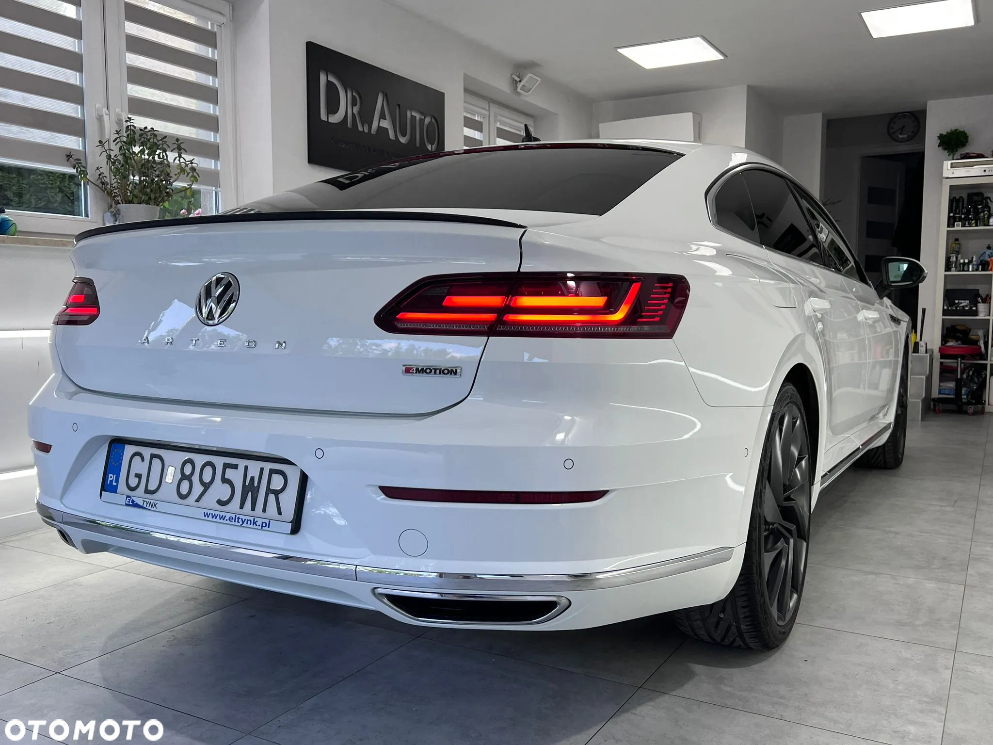 Volkswagen Arteon 2.0 TDI Bi-Turbo SCR 4Mot R-Line Edition DSG - 4