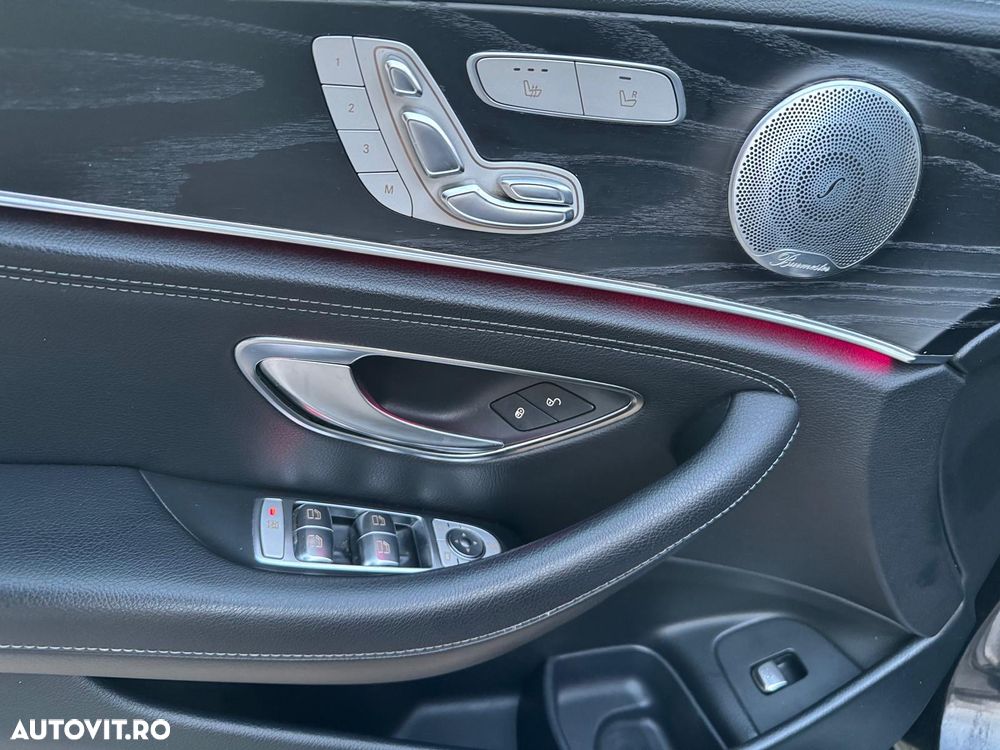 Mercedes-Benz E - 17