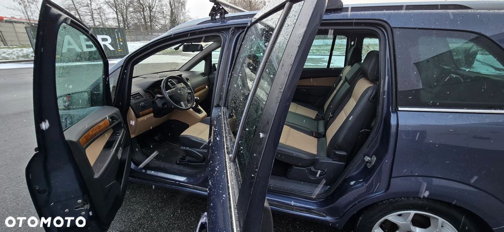 Opel Zafira 1.9 CDTI Cosmo - 15