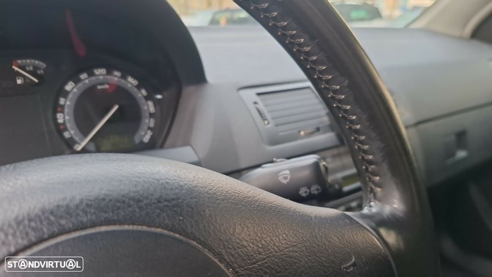 Skoda Fabia Break 1.4 TDi Active - 17