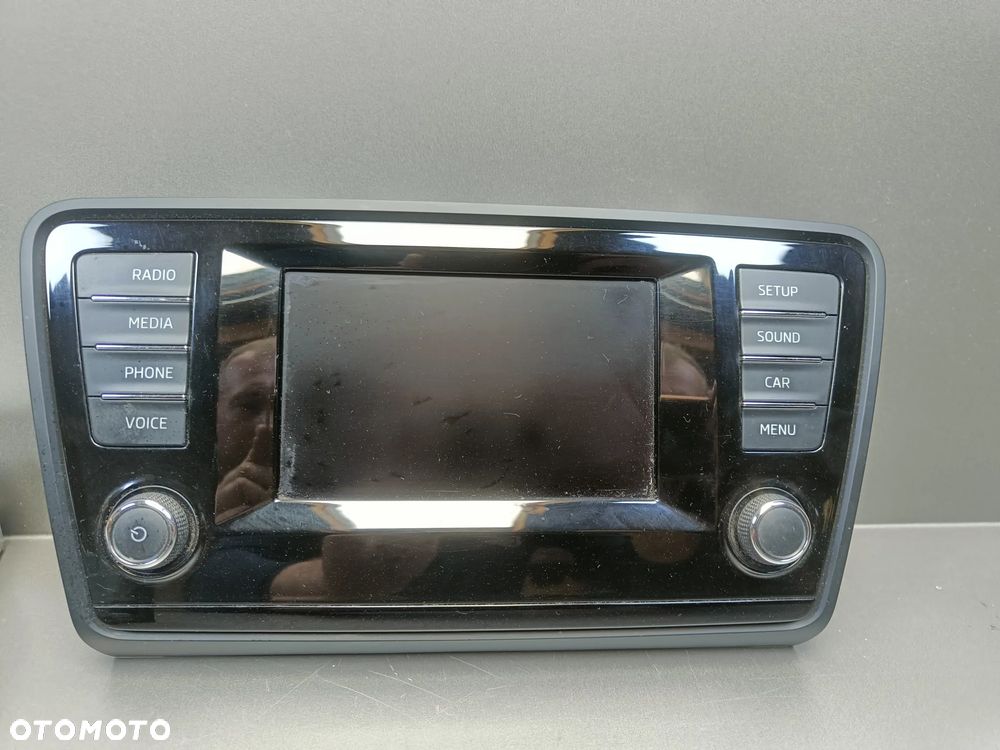 Radio Ekran Skoda Octavia 3 III Czytnik Multimediów Wyświetlacz 5E0919605B 5E0035842A - 2