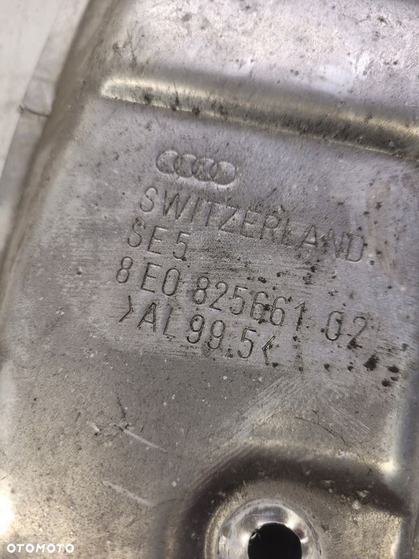 OSŁONA TERMICZNA TUNELU AUDI A4 B6 B7 8E0825661 - 4