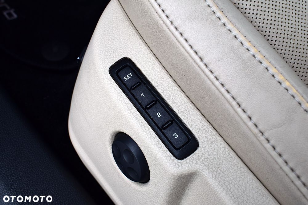 Skoda Superb - 17