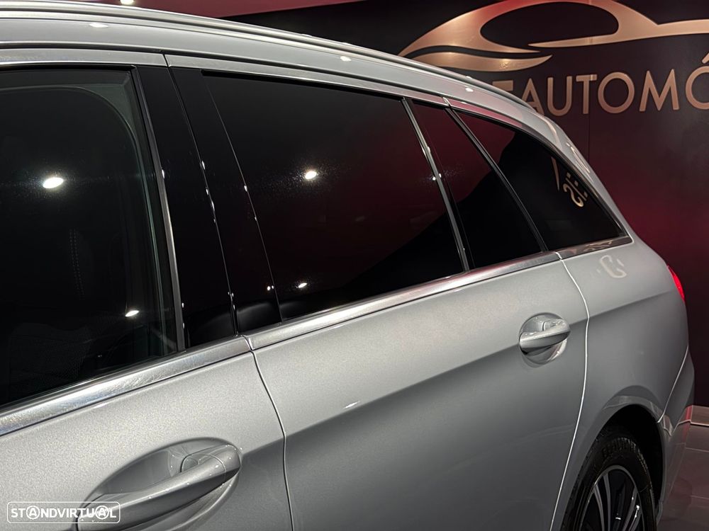 Mercedes-Benz E 220 d Avantgarde - 10