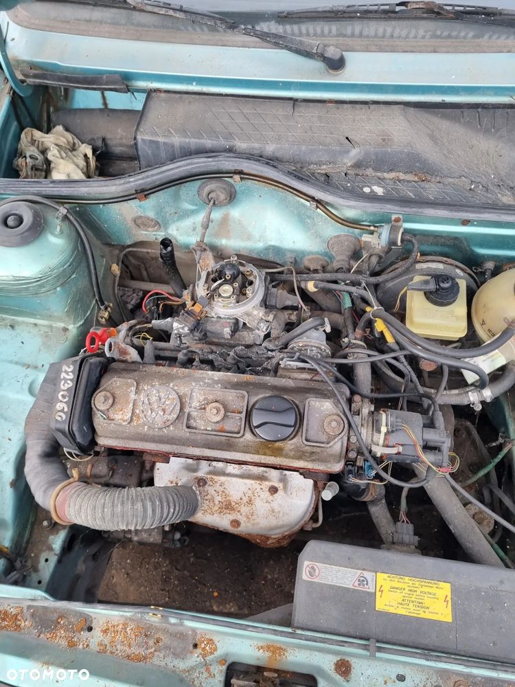 VW polo II lift kombi 1.3 AAV skrzynia biegów 4b CEL lakier LB6U na części - 4