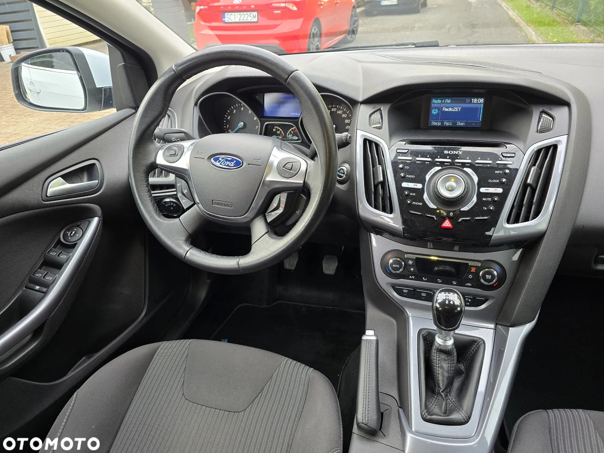 Ford Focus 1.0 EcoBoost Titanium - 25