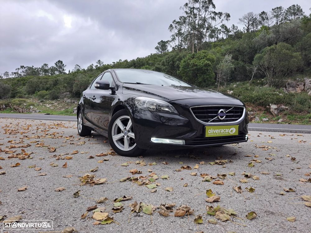 Volvo V40 D2 Kinetic - 11