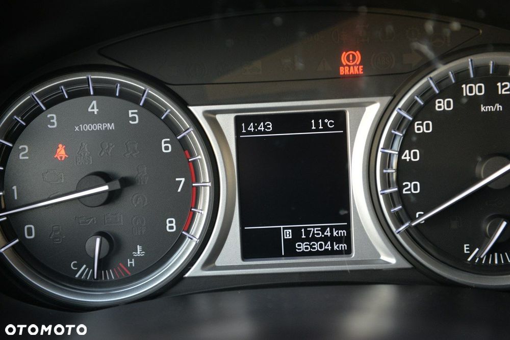 Suzuki Vitara 1.6 Comfort 2WD - 14