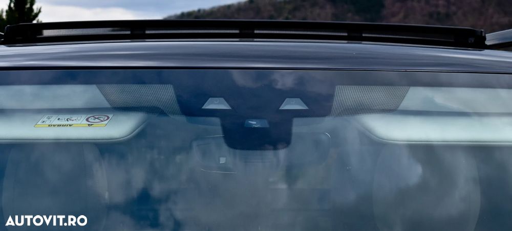 Land Rover Discovery 3.0 L SD6 HSE Luxury - 14